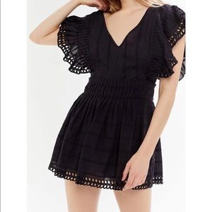 Urban Outfitters Cassie Embroidered Eyelet‎ Romper Siz 4